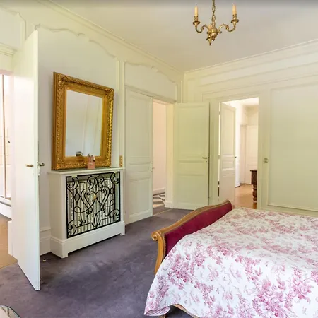 Manoir 19e 7 Chambres, Piscine Chauffee, Parc Arbore Proche En Champagne - Fr-1-611-95 Semesterbostad