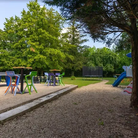 Manoir 19e 7 Chambres, Piscine Chauffee, Parc Arbore Proche En Champagne - Fr-1-611-95 Semesterbostad *