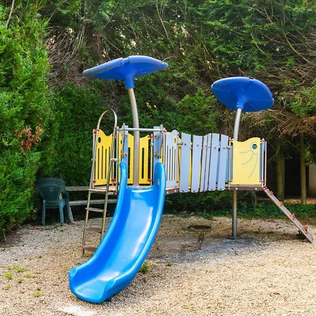 Manoir 19e 7 Chambres, Piscine Chauffee, Parc Arbore Proche En Champagne - Fr-1-611-95 Semesterbostad