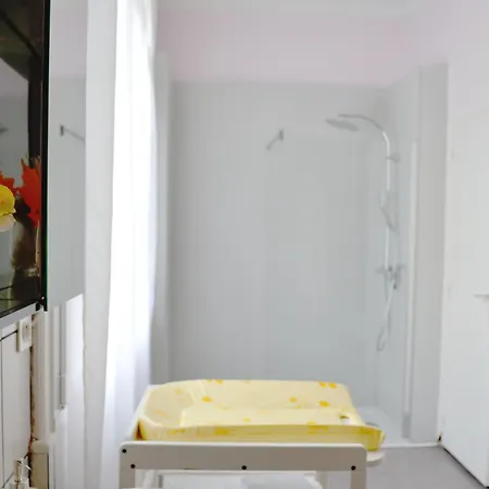 Manoir 19e 7 Chambres, Piscine Chauffee, Parc Arbore Proche En Champagne - Fr-1-611-95 Montier-en-Der