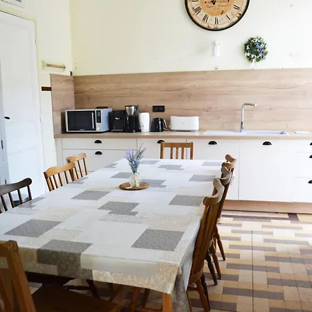 Manoir 19e 7 Chambres, Piscine Chauffee, Parc Arbore Proche En Champagne - Fr-1-611-95 *